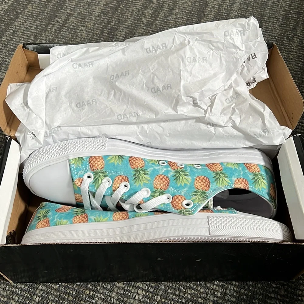 Men’s pineapple boatshoes size 9 - Picture 2 of 2